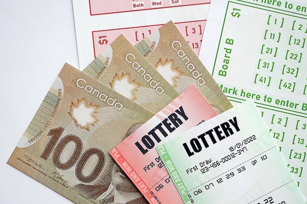 深入解析Canada28走势走势图：探索彩票中奖的秘密